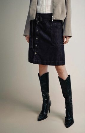 New with tag Hongkong brand Denim Skirt with Belt M cotton