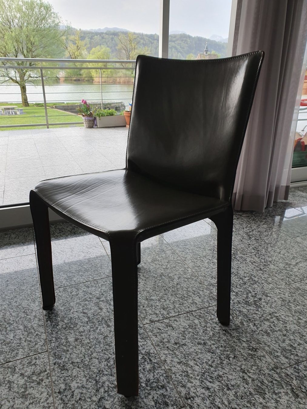 Cassina Sedie: Cassina Lederstuhl – Usato da Rheineck venduto da JanineR04