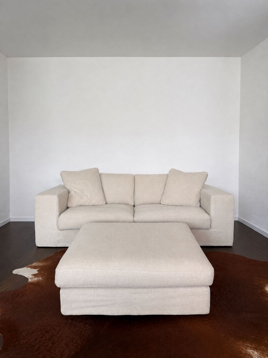 Sofas: Sofa mit Hocker beige – D'occasion à Zollikon par LightSheer