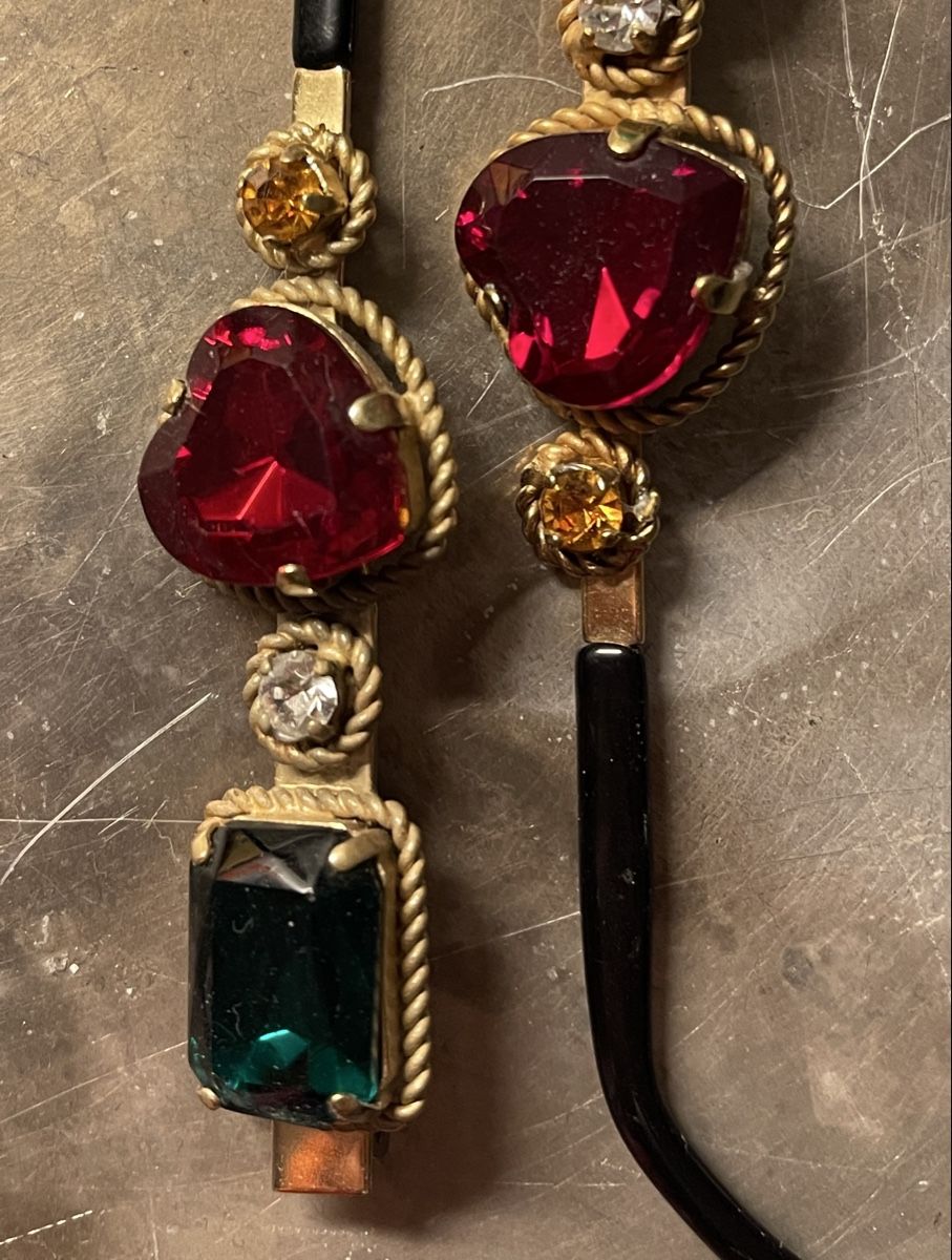 Moschino Brillen & Gläser: Moschino Brillenbügel – Gebraucht aus Zürich von lau_8bc9 1