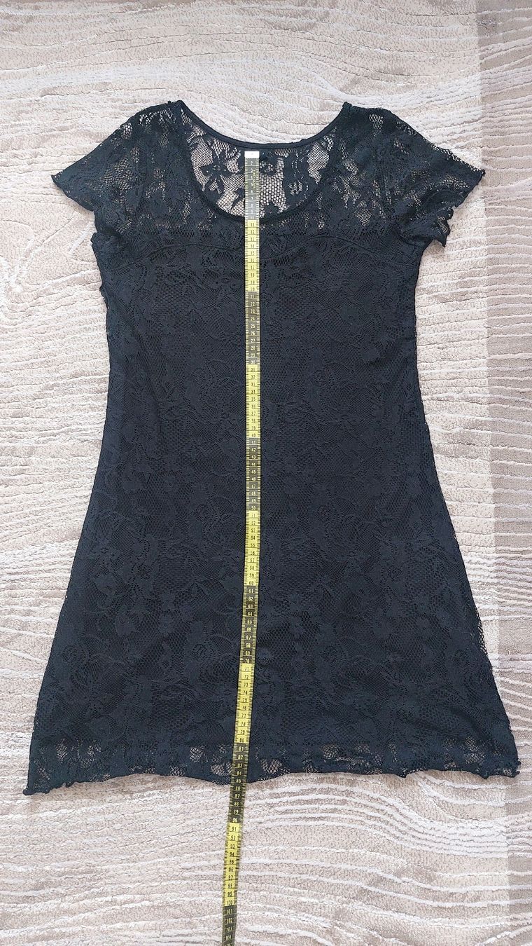 Robes: Schwarzes Spitzenkleid – D'occasion à Basel par kati76 1