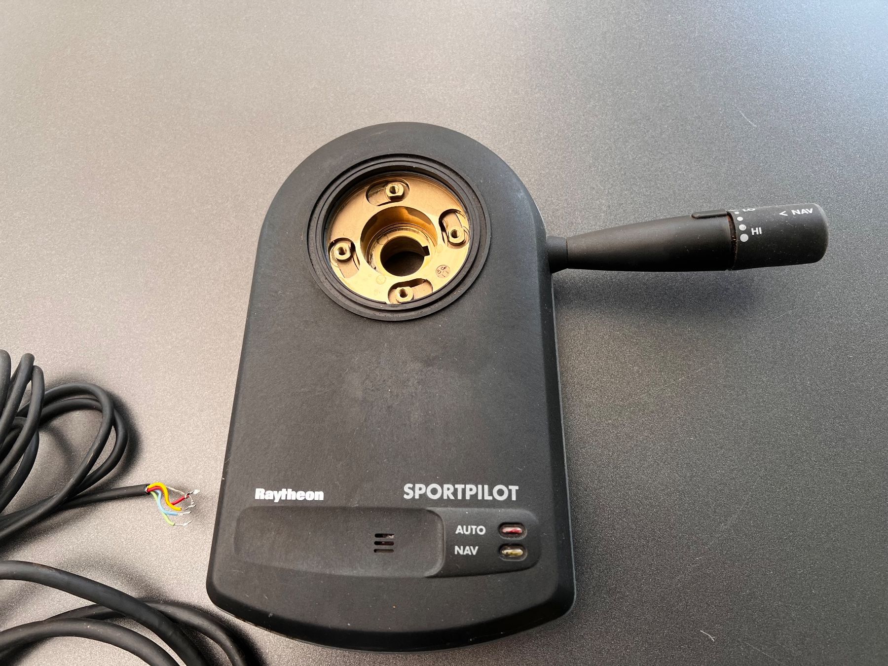 Boote: Pilot automatique pour bateau – Defekt aus Perroy von Dsurfing 1