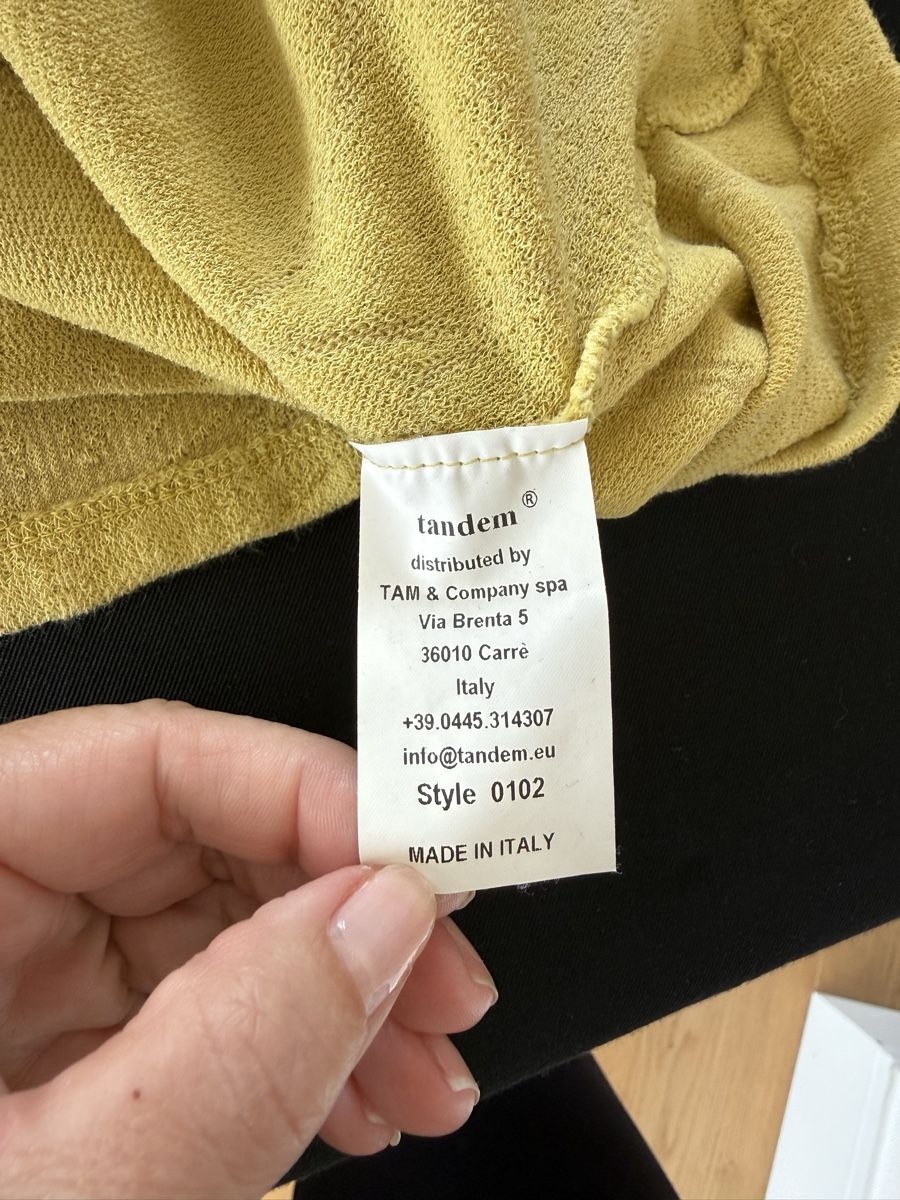 T-shirt: Hochwertiges Oberteil Von Tandem – Usato da St. Gallen venduto da Frickmoser 3