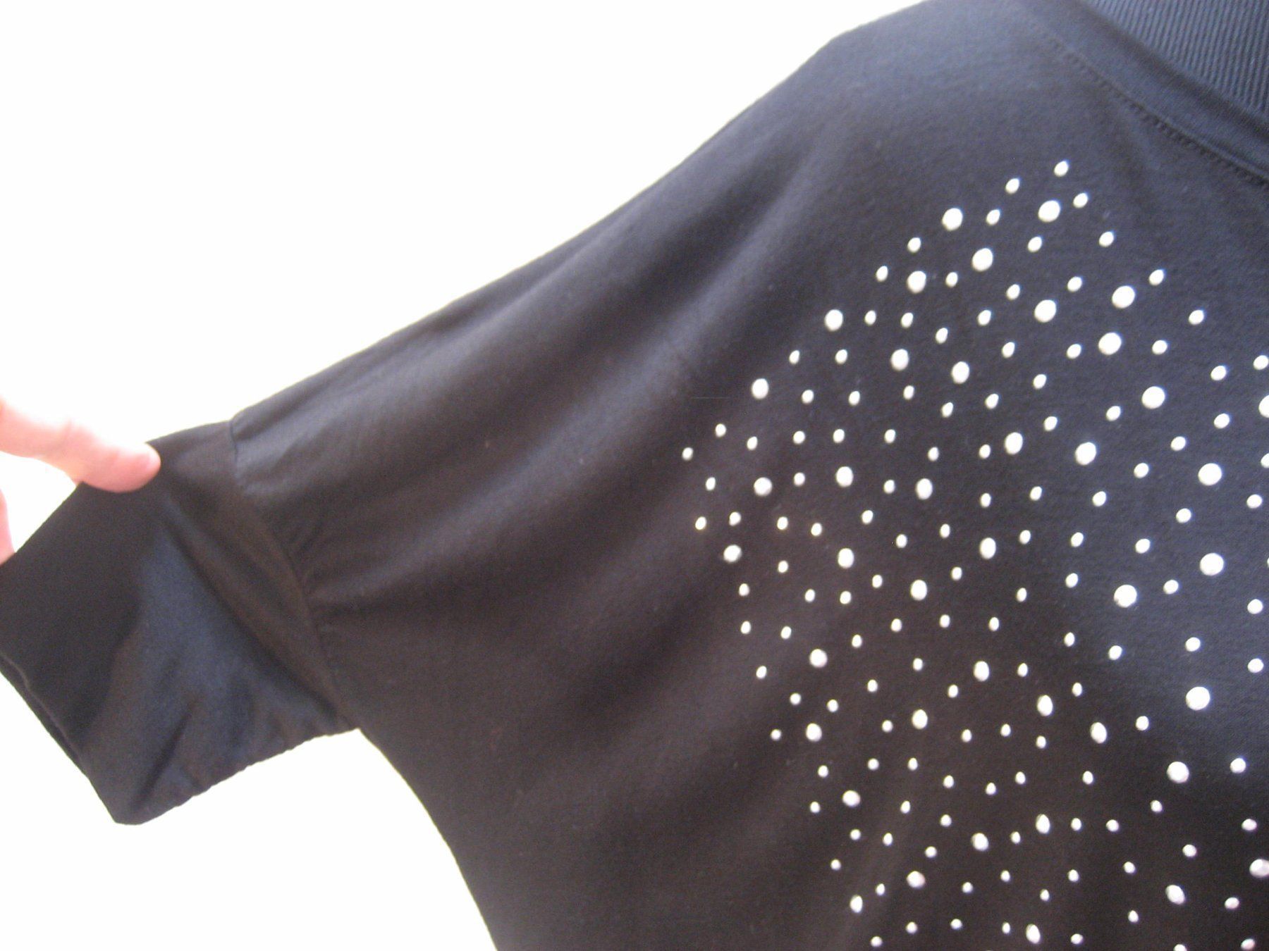 T-shirt: T-shirt taille M-L – Nuovo (secondo la descrizione) da Delémont venduto da marryb 2