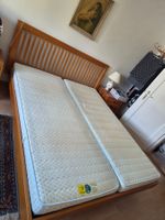 Holzbett guter Zustand & Zwei Nachtische