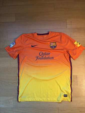 FC Barcelona 12-13 auswärts trikot
