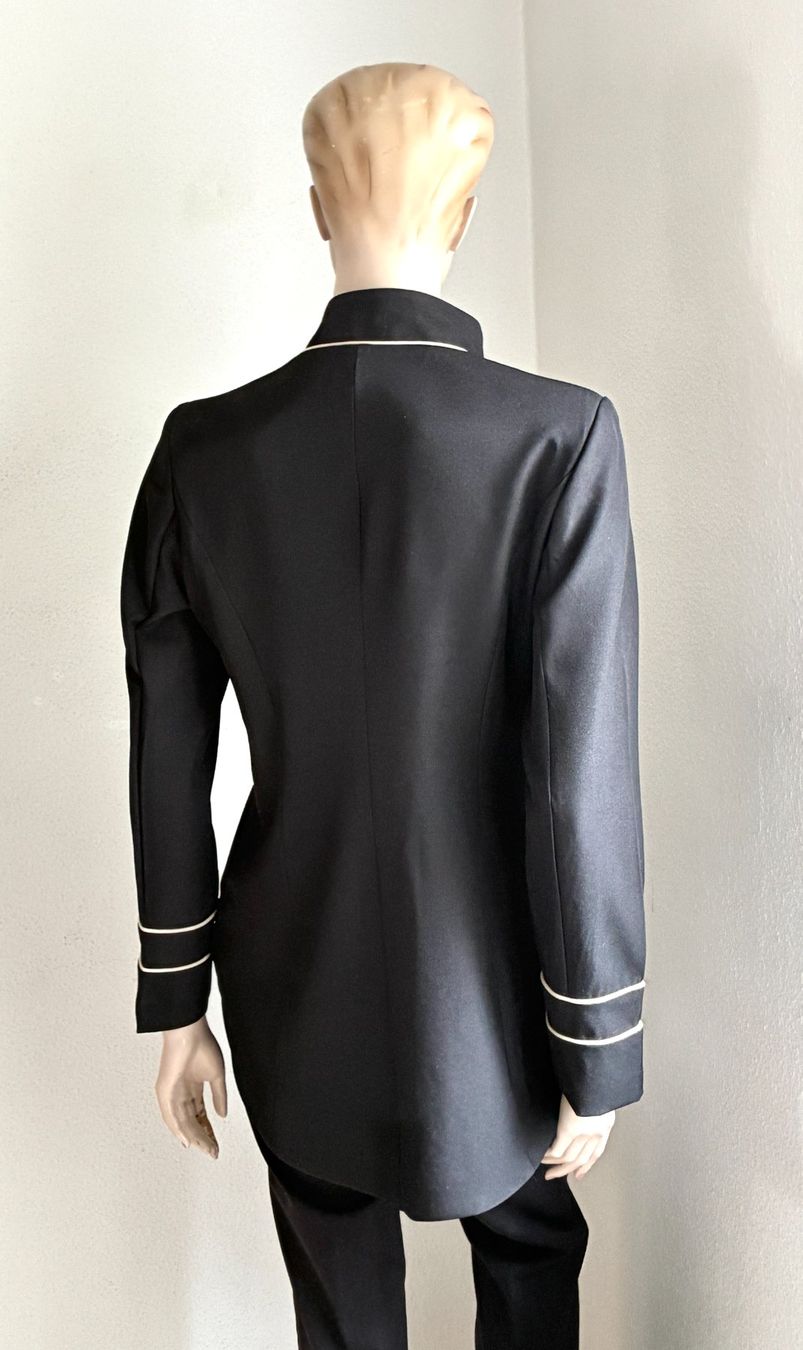 Completi & Tailleur: Schwarzer Anzug im Marine-Stil Grösse 38 – Usato da Kloten venduto da Nephty 4