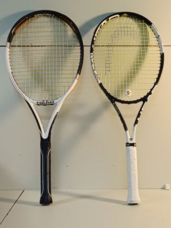 2 Tennisschläger der Marke HEAD Graphene + Hülle. (nov138)
