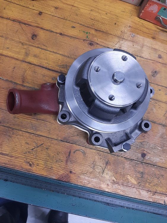 Einspritzpumpe Für Ford / New Holland 5000 5100 5200 531 532 5340 535 5600 6700