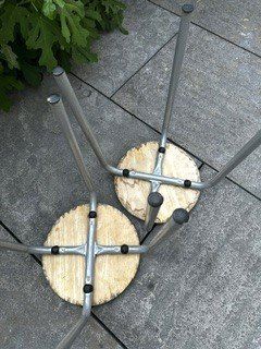 Tabourets: zWei aLte HoLz/MetAllhoCKeR – D'occasion à Winkel par zeho 3
