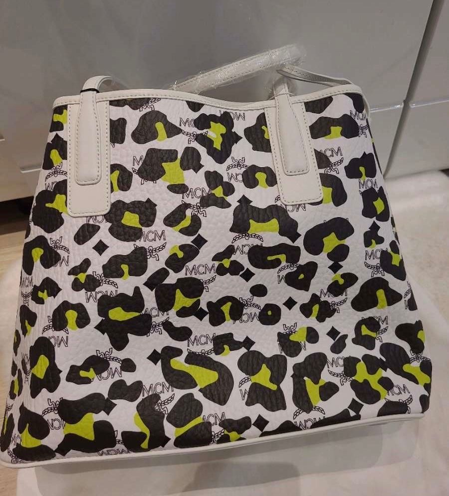 Mcm Taschen für Damen: MCM Shopper Leo – Neu und originalverpackt aus Triesen von dardaleni
