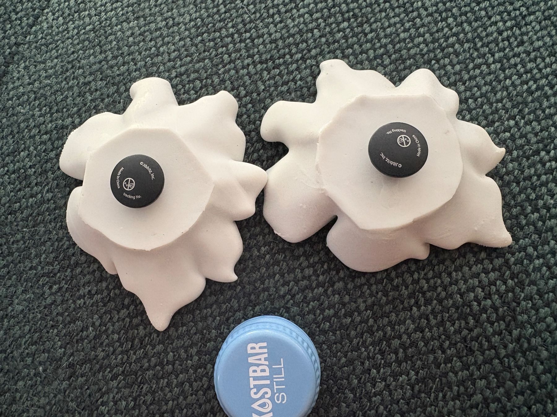 Tutte le decorazioni: Original Jibbitz Crocs flowers x 2 white – Nuovo e nell'imballaggio originale da Frauenfeld venduto da Vanityroom 3