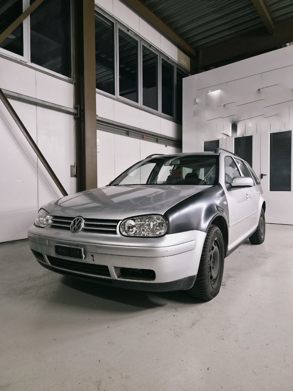 VW Automobili: VW Golf Variant 1.9TDI – Usato da Dagmersellen venduto da Schumii.G60