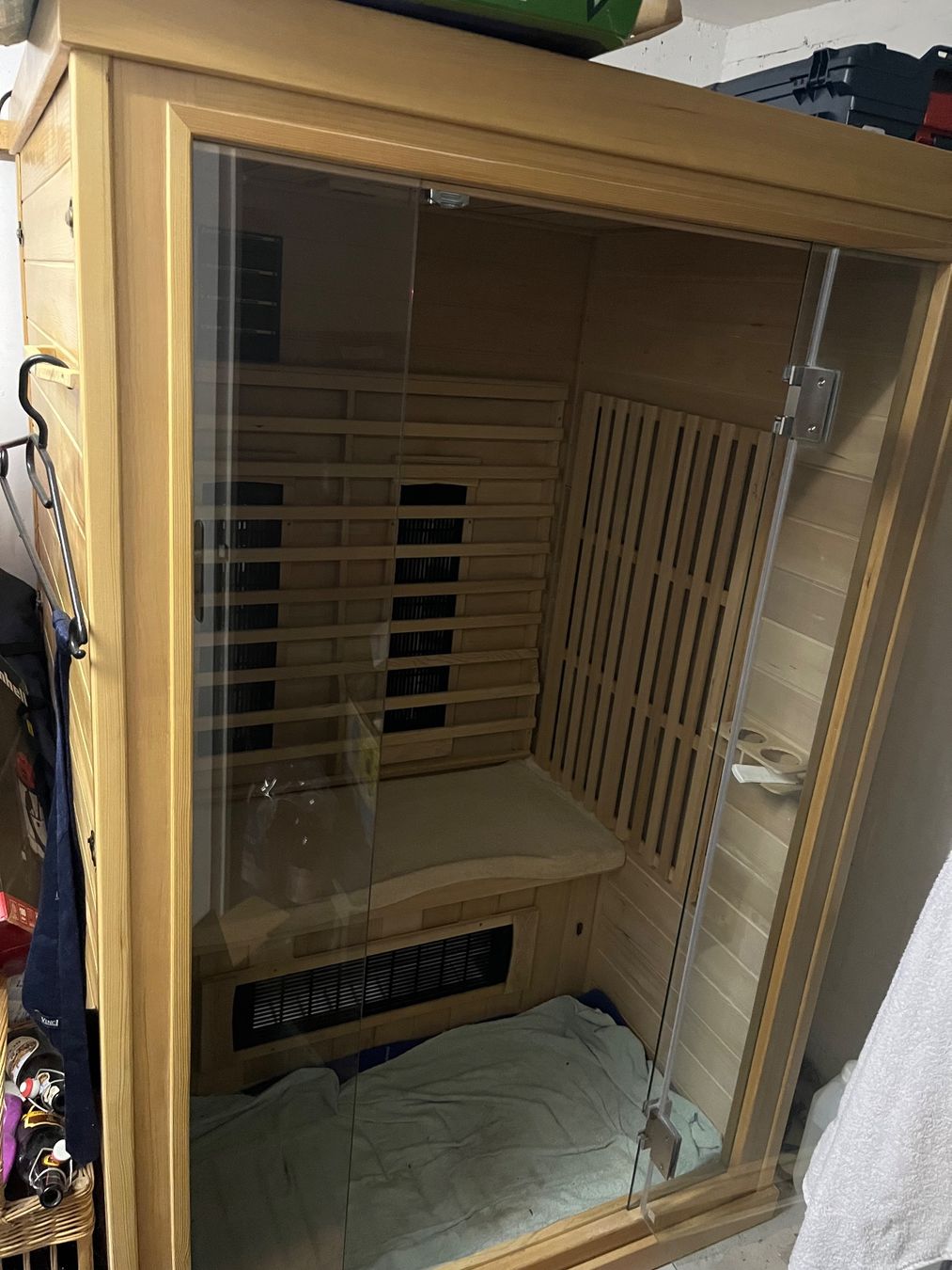 Saunas & Accessoires: Infrarotsauna – D'occasion à Kölliken par Pchilfe