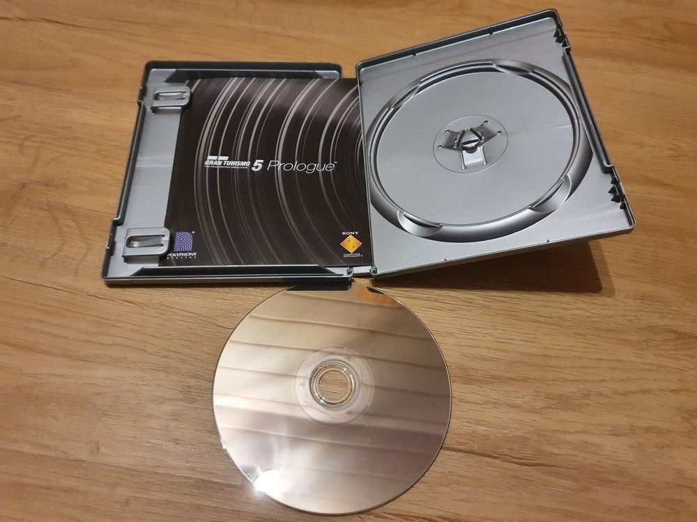 Giochi: Platinum Gran Turismo 5 Prolgoe PS 3 – Nuovo (secondo la descrizione) da Heinrichswil venduto da frankie19860 1