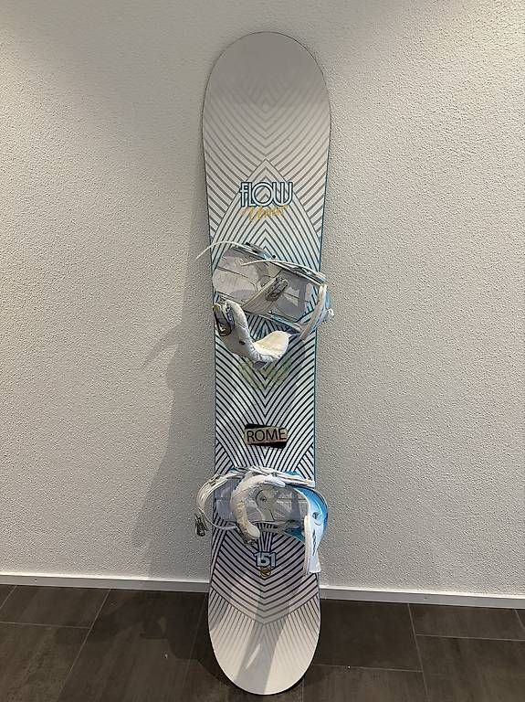 Board: Snowboard mit Bindung  – Usato da Mönchaltorf venduto da 83rita83 1