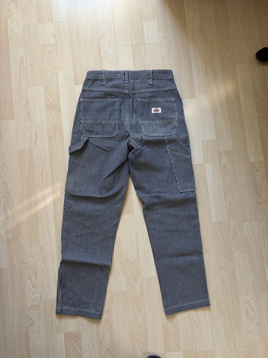 Dickies Pantaloni: Pantalon Dickies Carpenter rayé bleu/blanc - Taille 27 – Usato da Biel/Bienne venduto da lisalrh 3