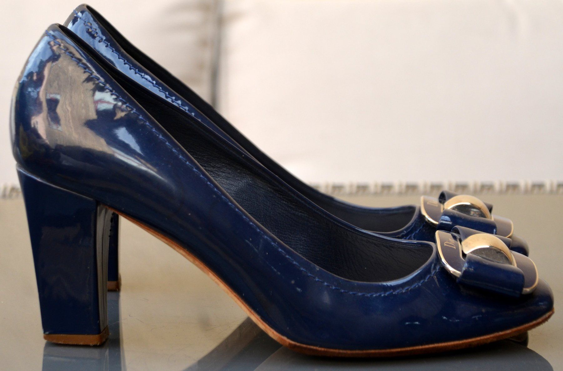 Dior Damenschuhe: Pumps Christian Dior 39,5 – Gebraucht aus Collonges von Auganien 3