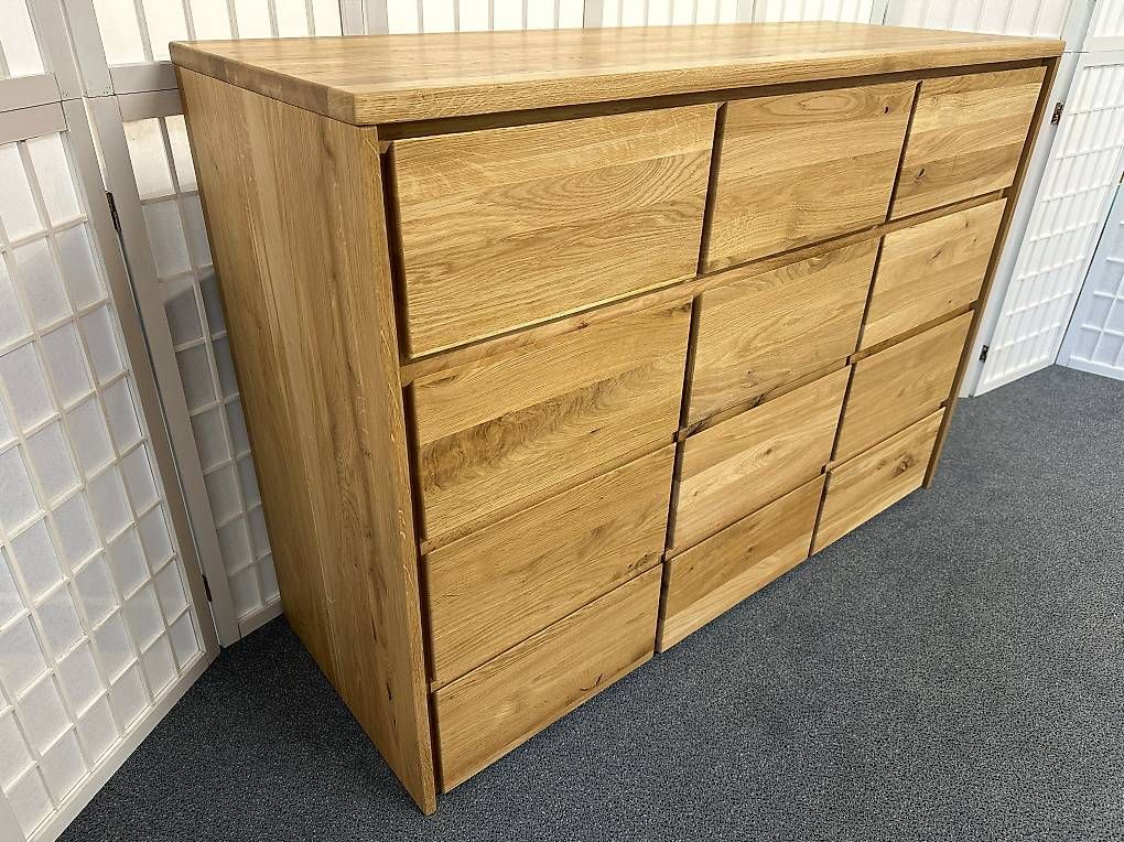 Kommoden: Kommode Sideboard RÖDVIG Wildeiche massiv geölt 130 cm – Neu (gemäss Beschreibung) aus Unterentfelden von moebelrufli 1