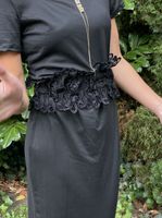 Cintura in pizzo nero con ricami decorativi- nuova 