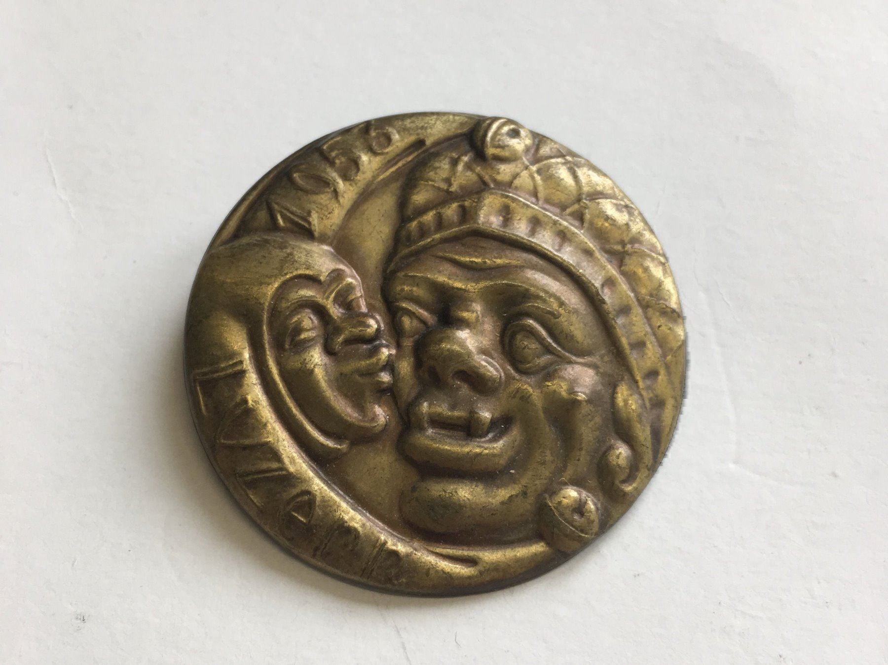 Placchette & Badge: Fasnachts Plakette 1953 Luzern  Luzerner – Usato da Obernau venduto da Wgnom