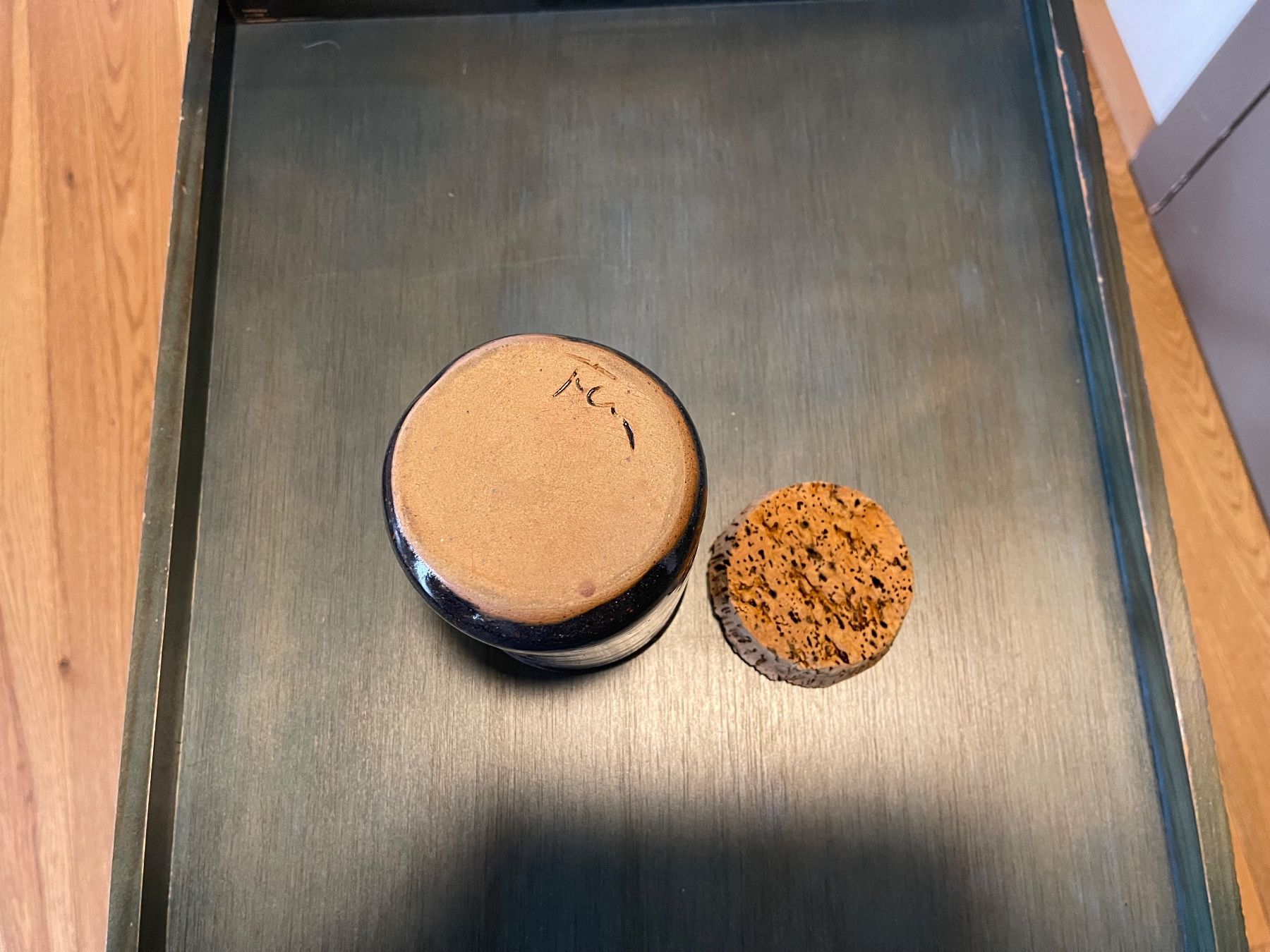 Pentole: Keramiktopf mit Korkverschluss Blau – Usato da Turbenthal venduto da mmtuescher 2