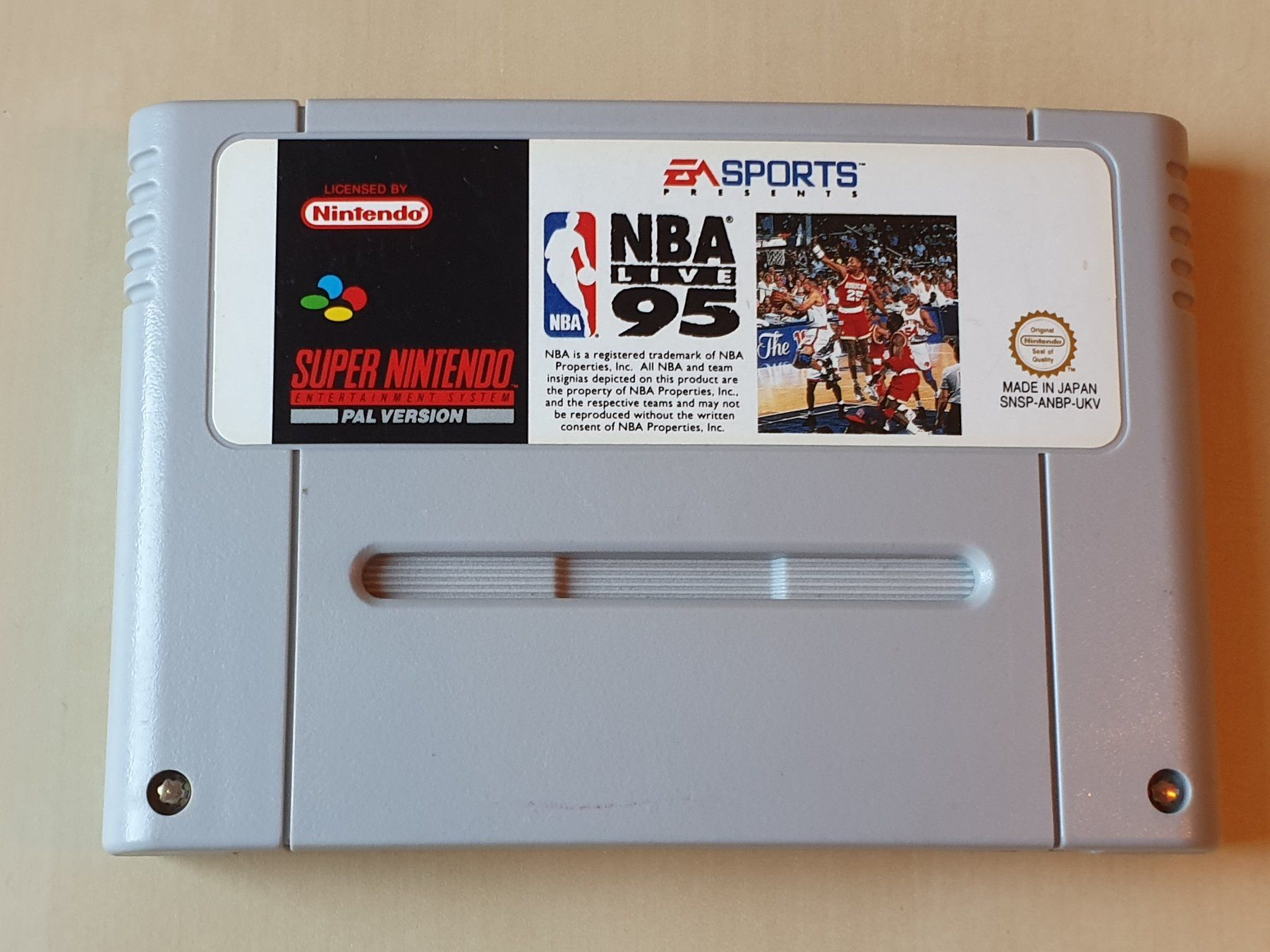 Nintendo Giochi: NBA live 95 – Usato da Stansstad venduto da collectorsshop