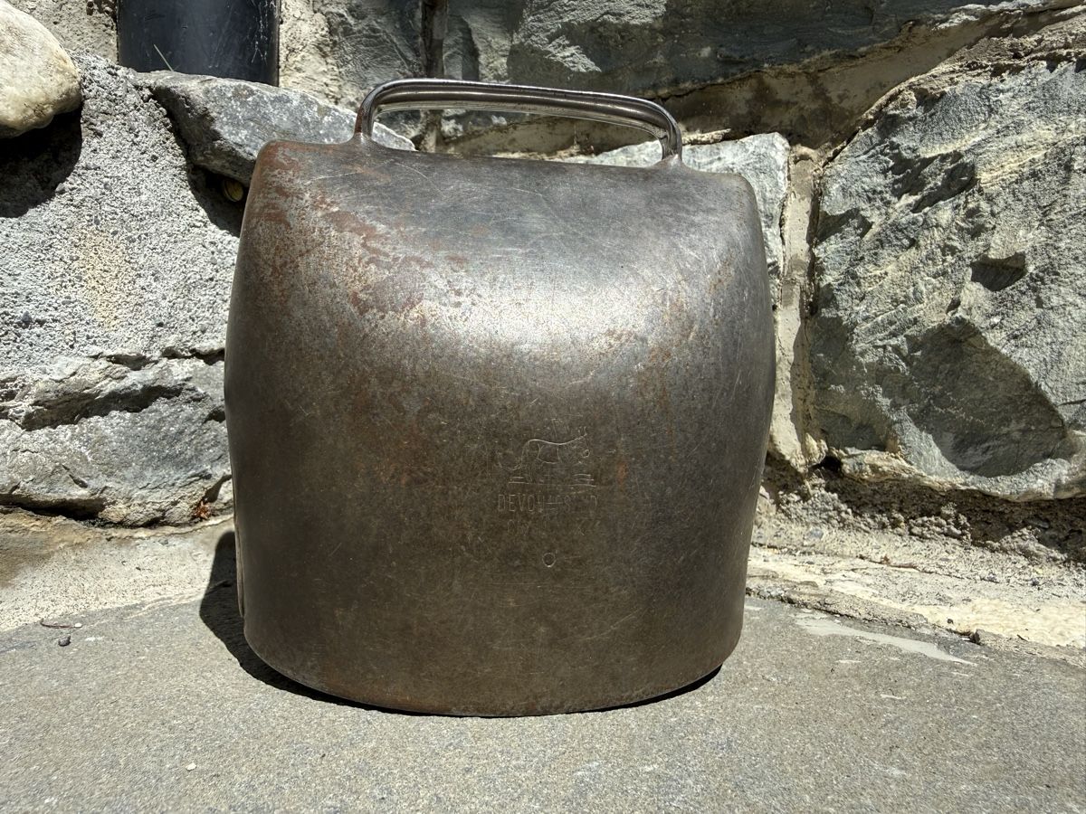Chamonix Cloches & sonnailles: Chamonix dev 6 – D'occasion à Adelboden par acdc90