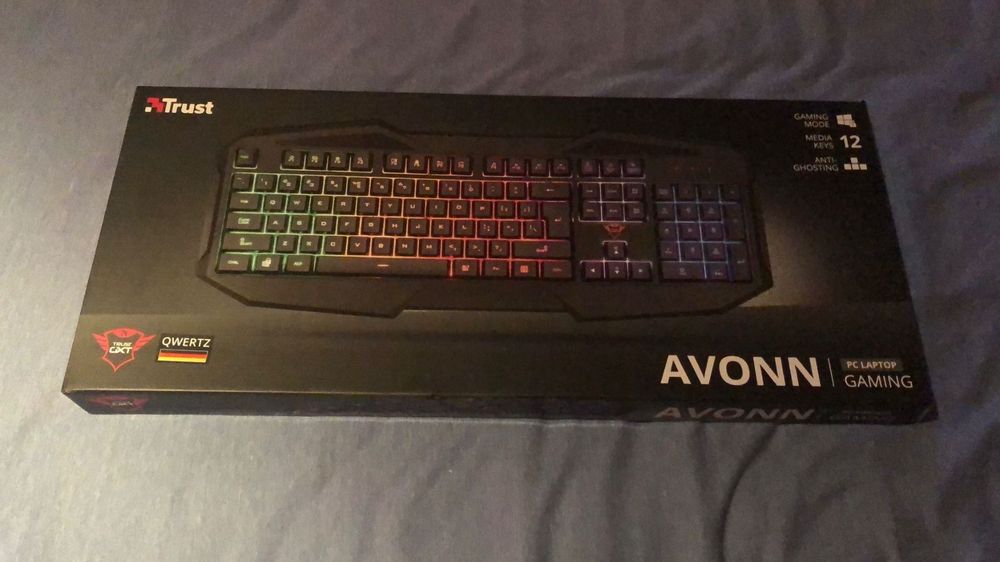 Verkaufe NEUE Trust GXT 830-RW Avonn Tastatur | Kaufen auf Ricardo