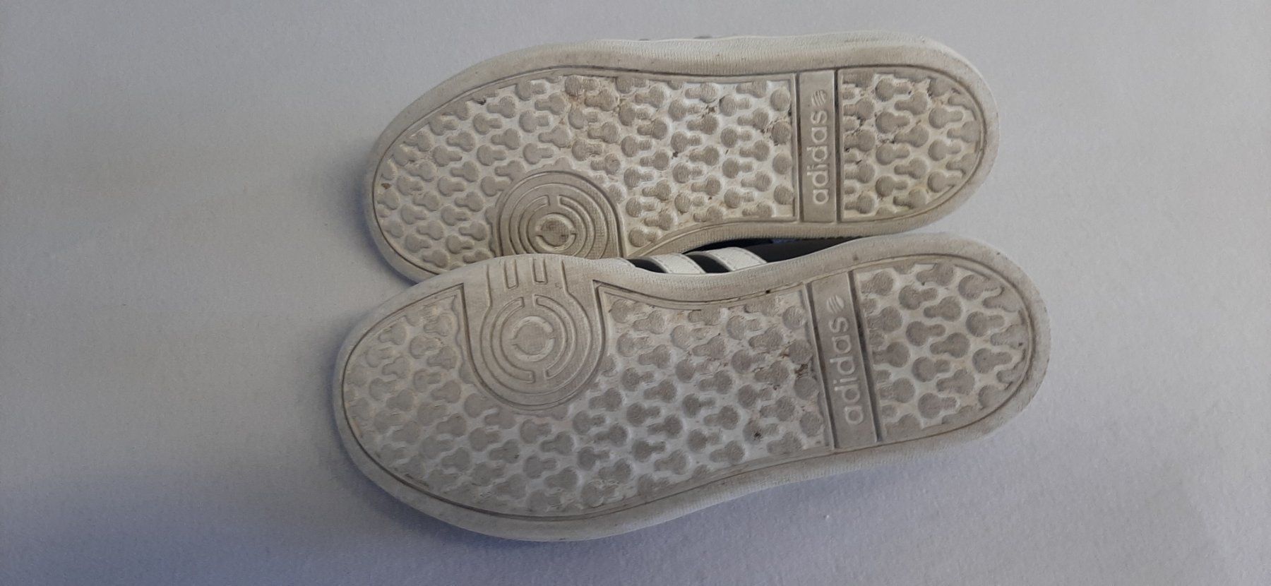 Scarpe per ragazzi: Turnschuhe – Usato da Dierikon venduto da oldmeetsnew 2
