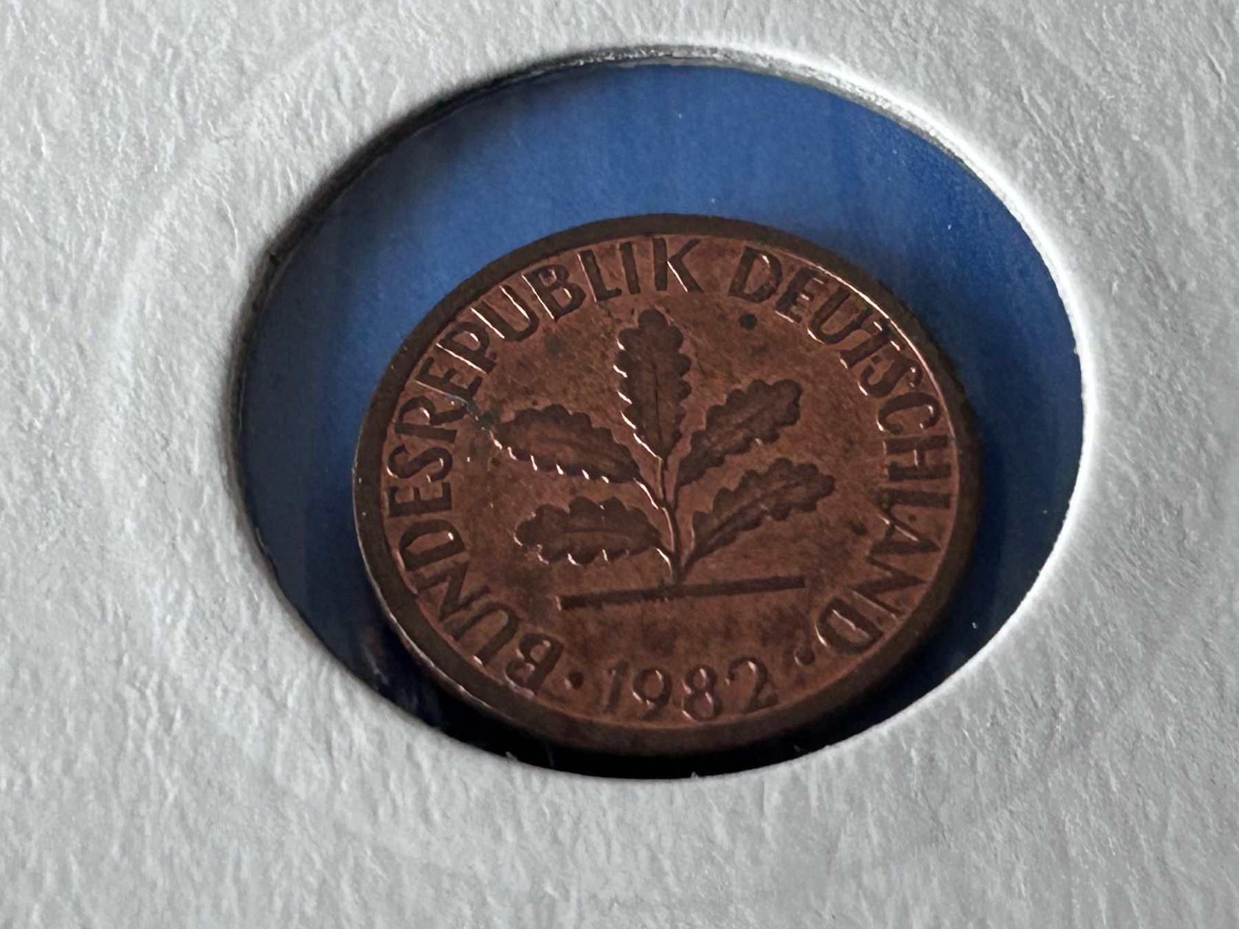 Tutti le monete: Germany - 1 Pfennig 1982 F – Usato da Corcelles NE venduto da AJKader 1