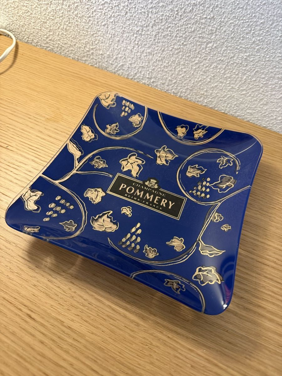 Plateaux: Vide poche Pommery bleue – D'occasion à Kloten par Mumiiin 1