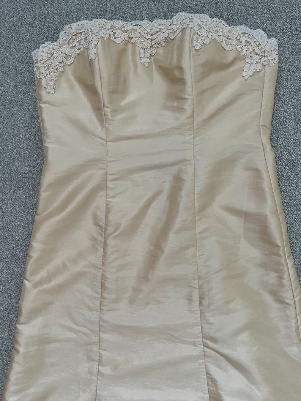 Vestiti: Abendkleid ModissaGlam Gr 40 – Usato da Rekingen AG venduto da Barmaleus 1