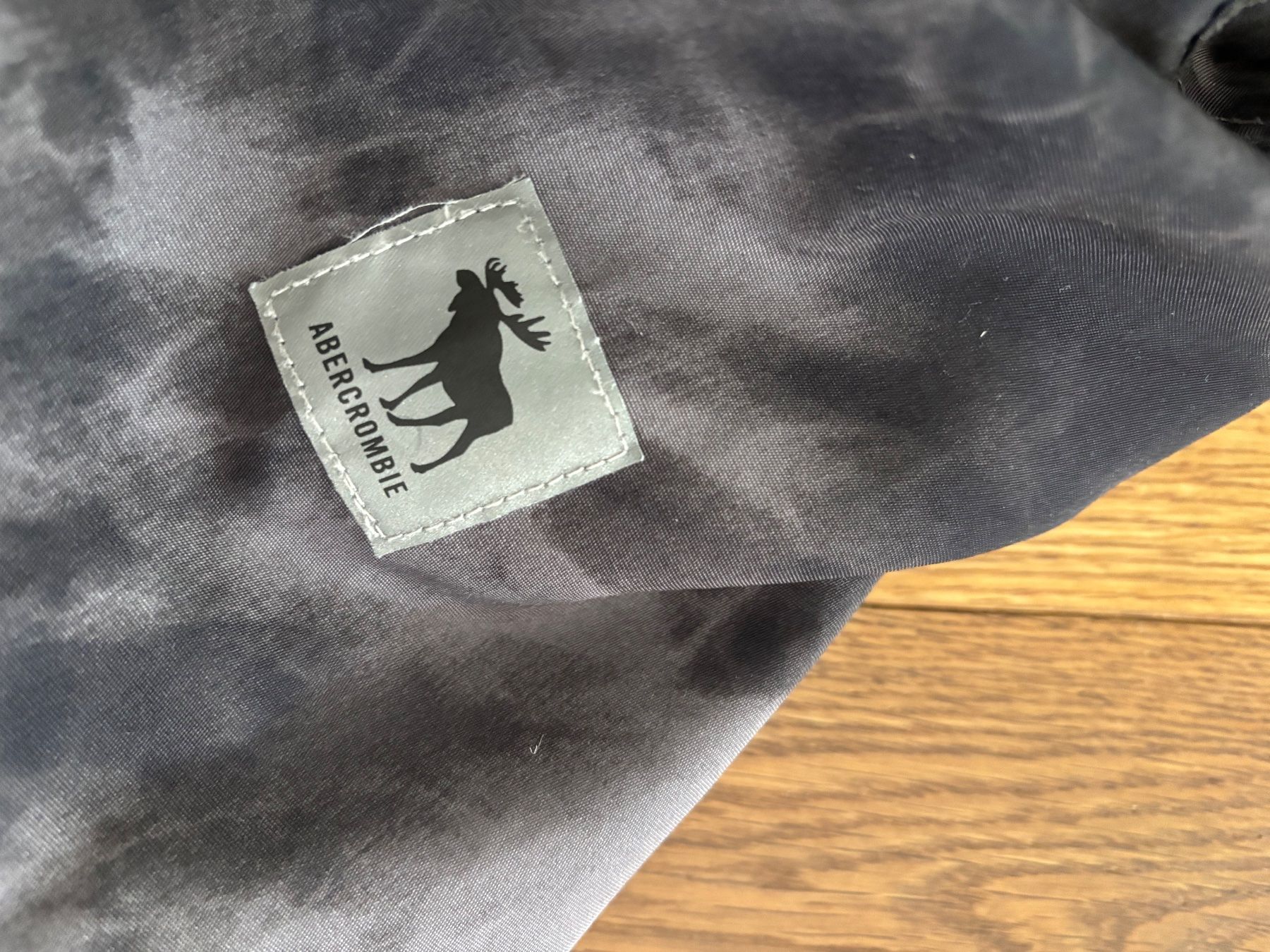 Abercrombie Jacken & Mäntel: Blouson garçon taille 13-14 ans – Gebraucht aus Prilly von Adrianacometti 2