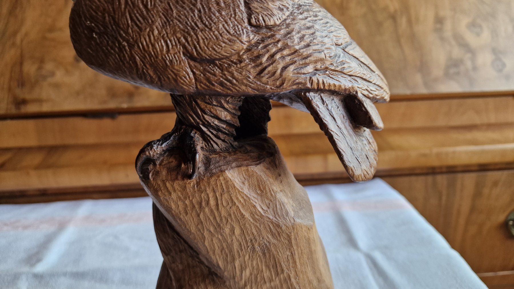 Figuren: geschnitzter Adler   -   feine Brienzerschnitzerei – Gebraucht aus Röthenbach i. E. von Heureka5 5