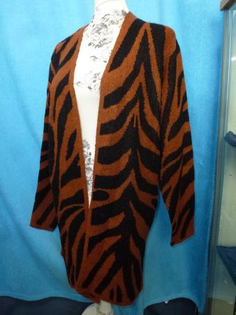STRICKJACKE BRAUN SCHWARZ NEU ETIKETT GR 42 OHNE VERSCHLUSS