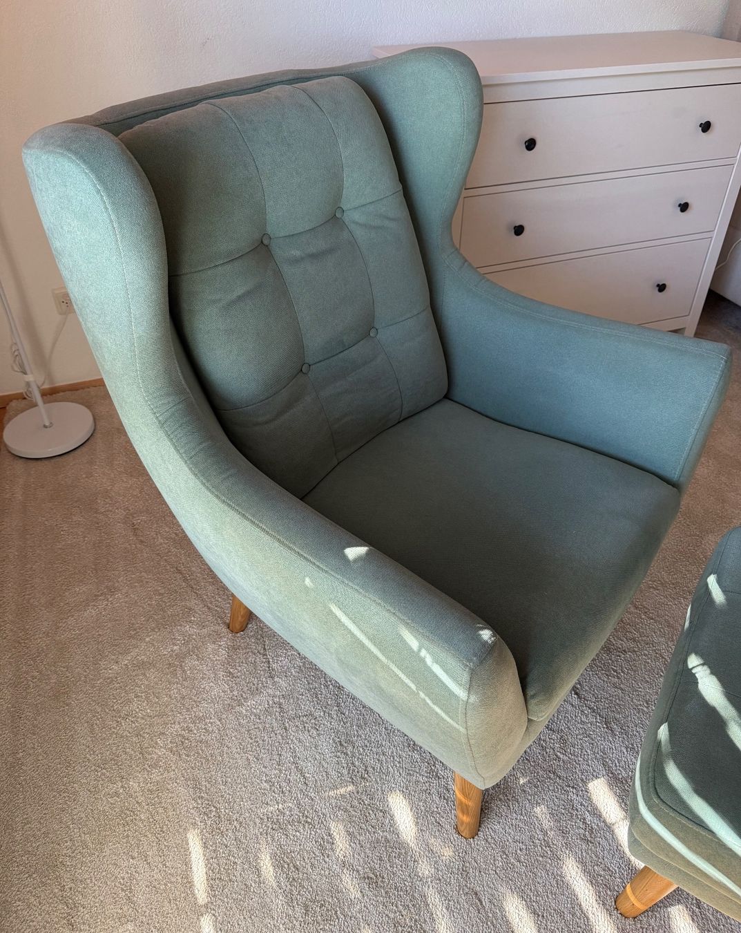 Livique Sessel: Ohrensessel mit Hocker mintfarben, gebraucht – Gebraucht aus Biel/Bienne von 0312tanja 5