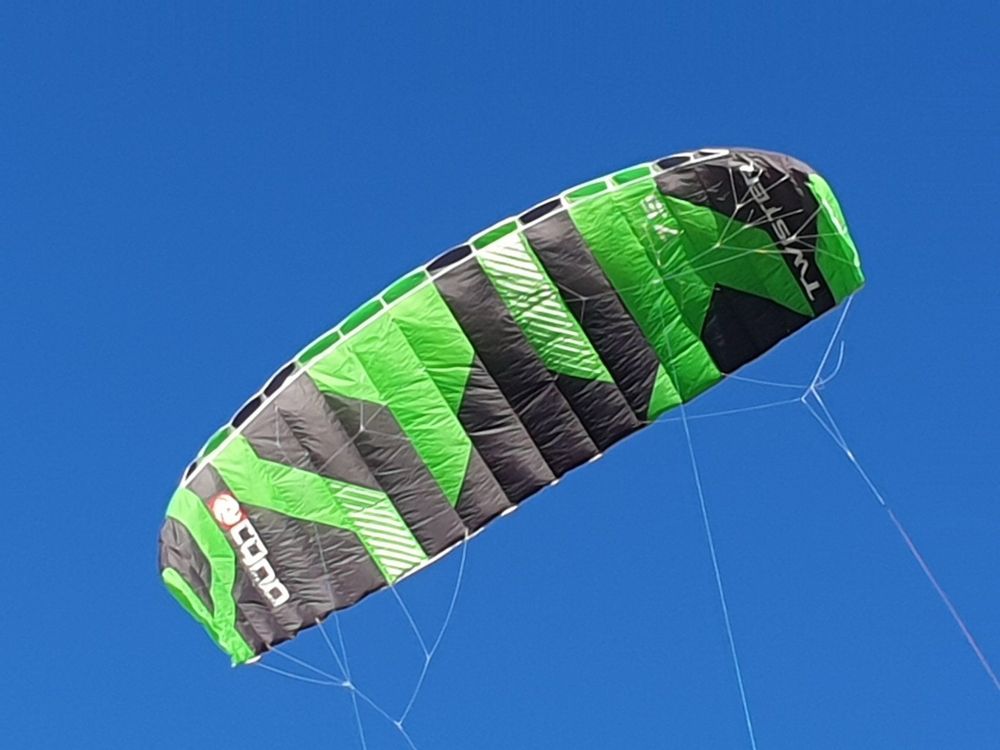 powerkite (Gebraucht) in THÔNEX für CHF 100 – mit Lieferung auf Ricardo ...