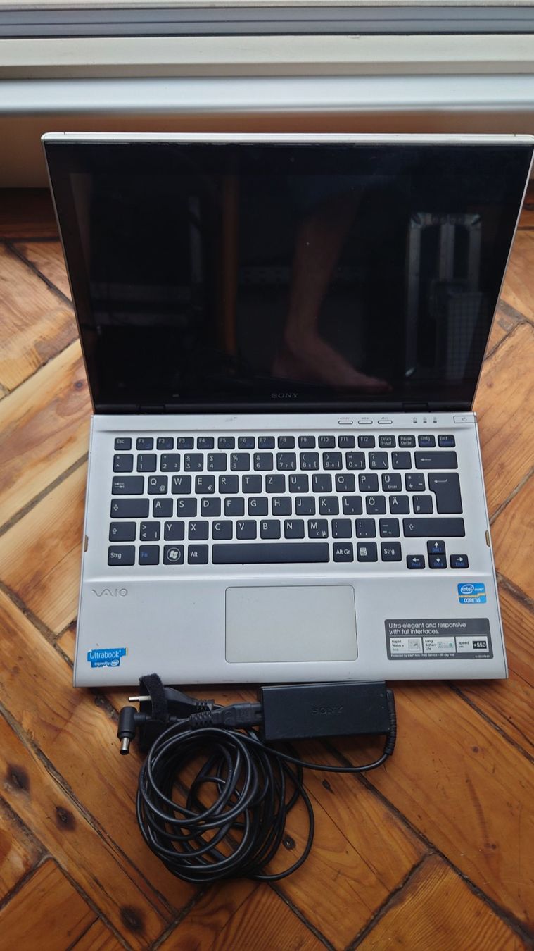 Vaio Notebook: Vaio SVT 131A11M silber – Usato da Wittenbach venduto da Aberanders 1