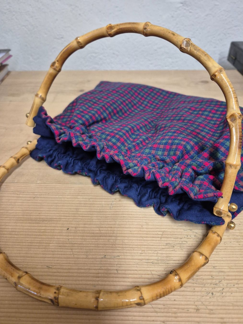 Borse da donna: Handarbeits Stricktasche – Usato da Sta. Maria V. M. venduto da han_fz8r
