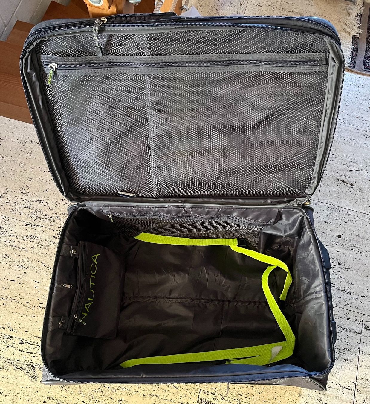 Valigie: Nautica Rollkoffer – Usato da Dornach venduto da inf_8ryt 3