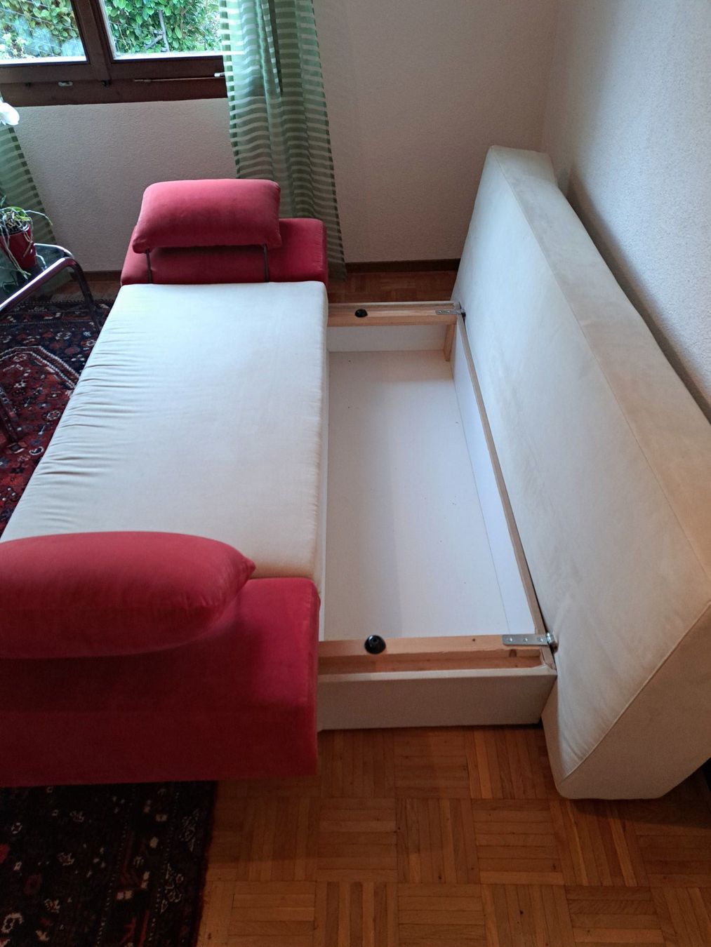 Divani: Schlaf-Sofa mit Stauraum – Usato da Dietikon venduto da webdie 1
