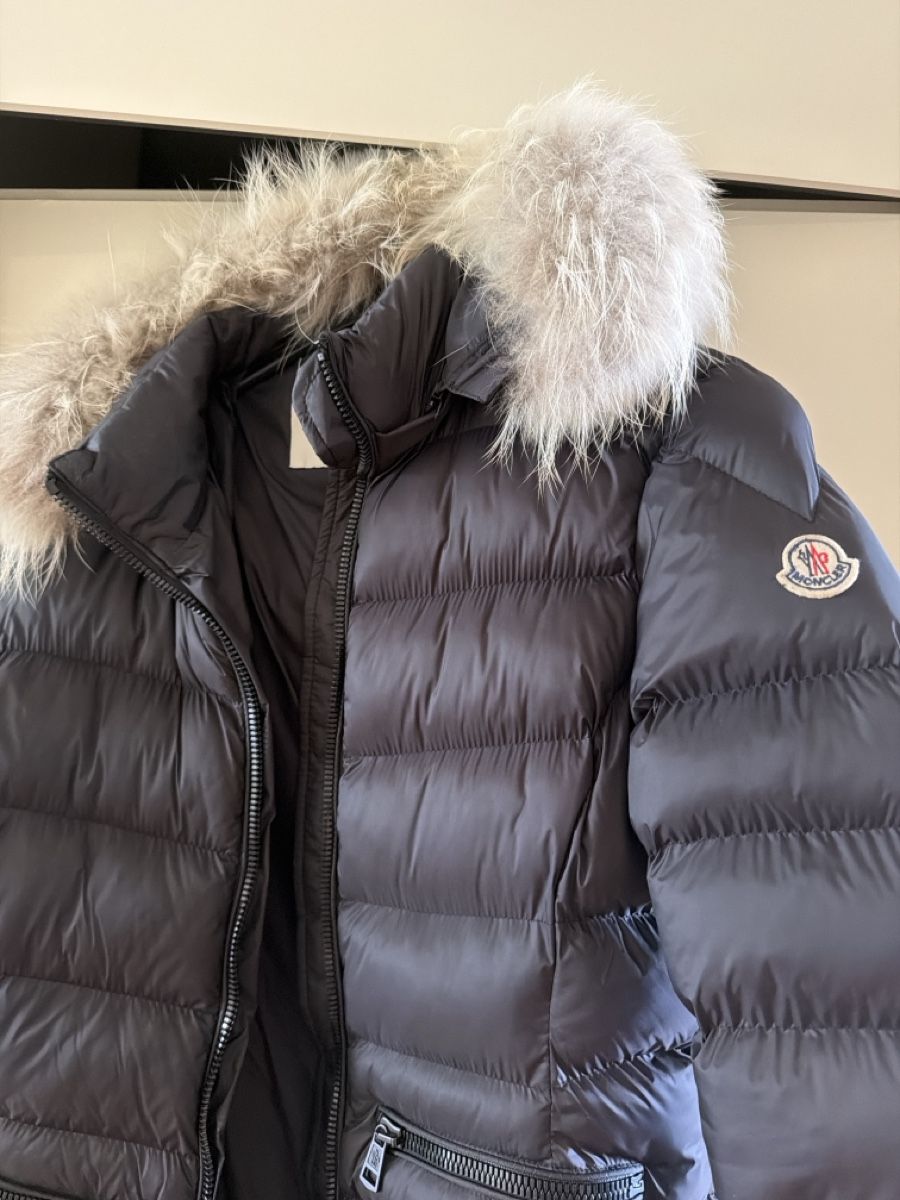 Moncler Vestes: Moncler jacket long  – Neuf (Voir description) à Hausen AG par nik_9sg2 1