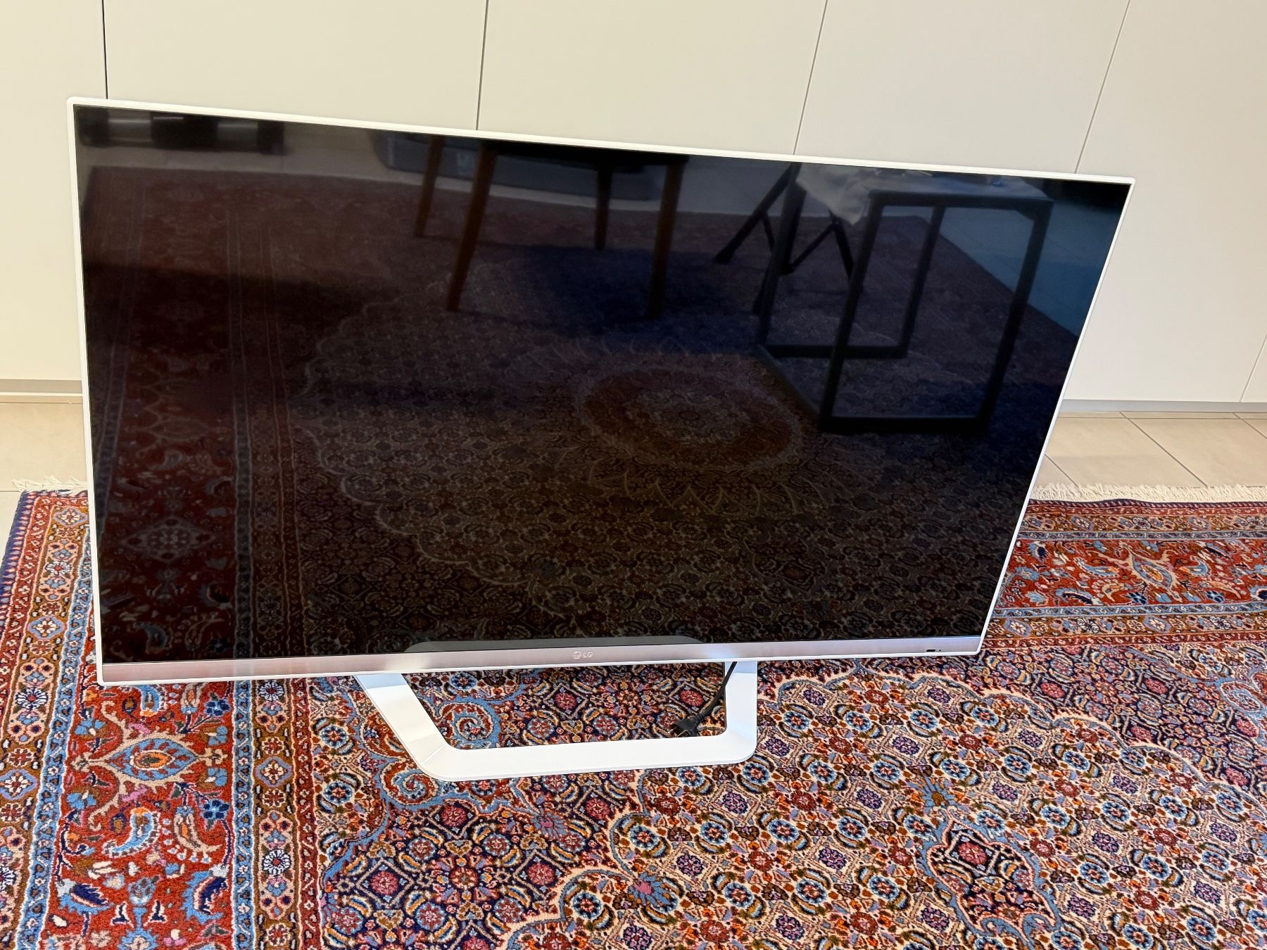 LG Televisori: Fernseher 55" LG 55LM649S – Usato da Wollerau venduto da Baechr