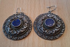 Ein paar Silber 925 Ohrringe mit Lapislazuli 