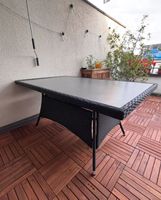 Gartentisch mit 6 Stühlen Polyrattan.