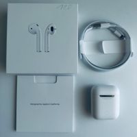 Original Apple AirPods 2 Kopfhörer Wireless Lightning Kabel