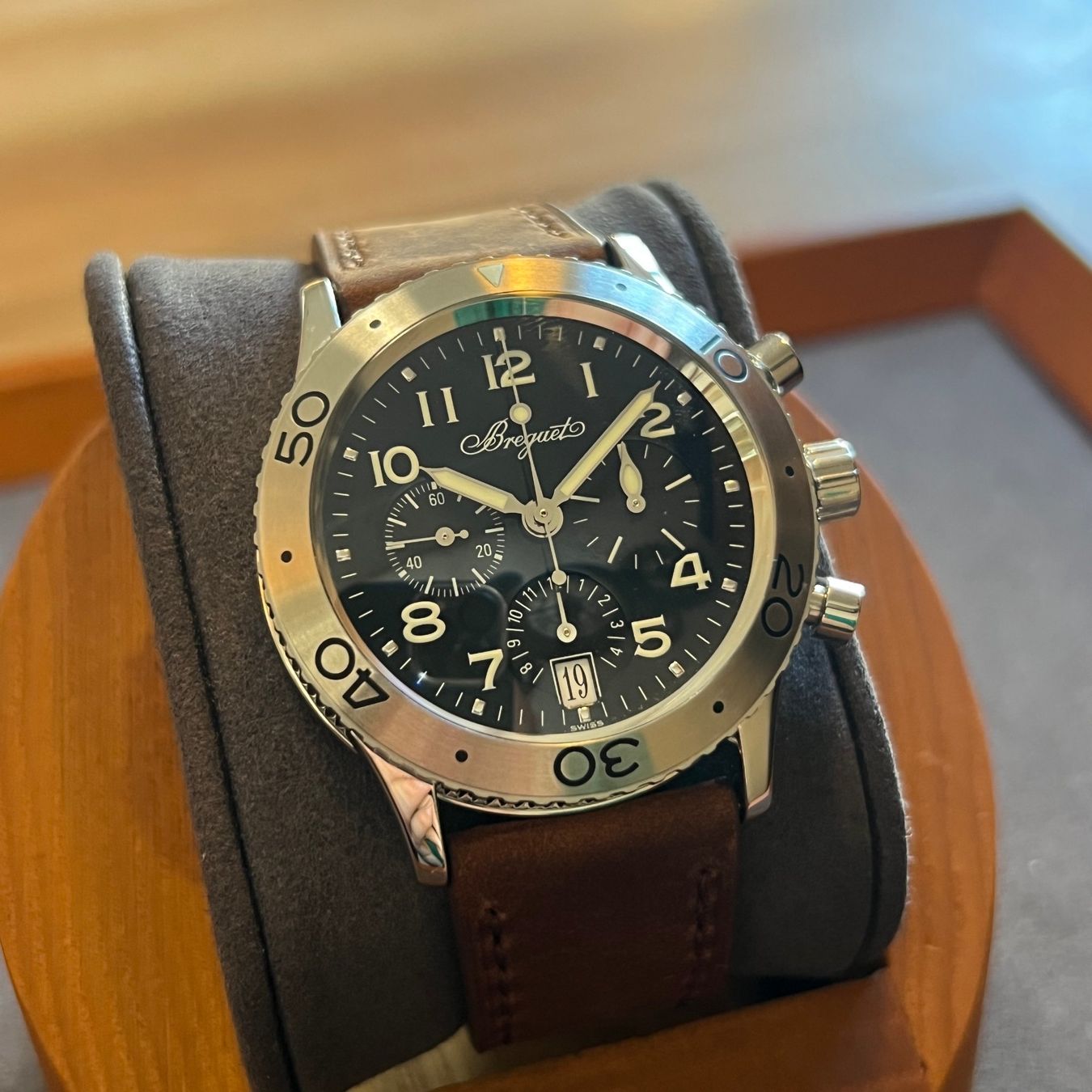Breguet Orologi: Breguet Type XX Transatlantic Automatic Date 3820 – Usato da Carouge GE venduto da Watchaser 1