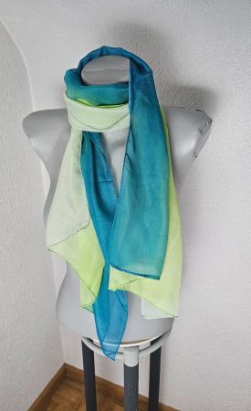 NEU! schöner Schal / Foulard ca. 150 * 50cm Farbverlauf