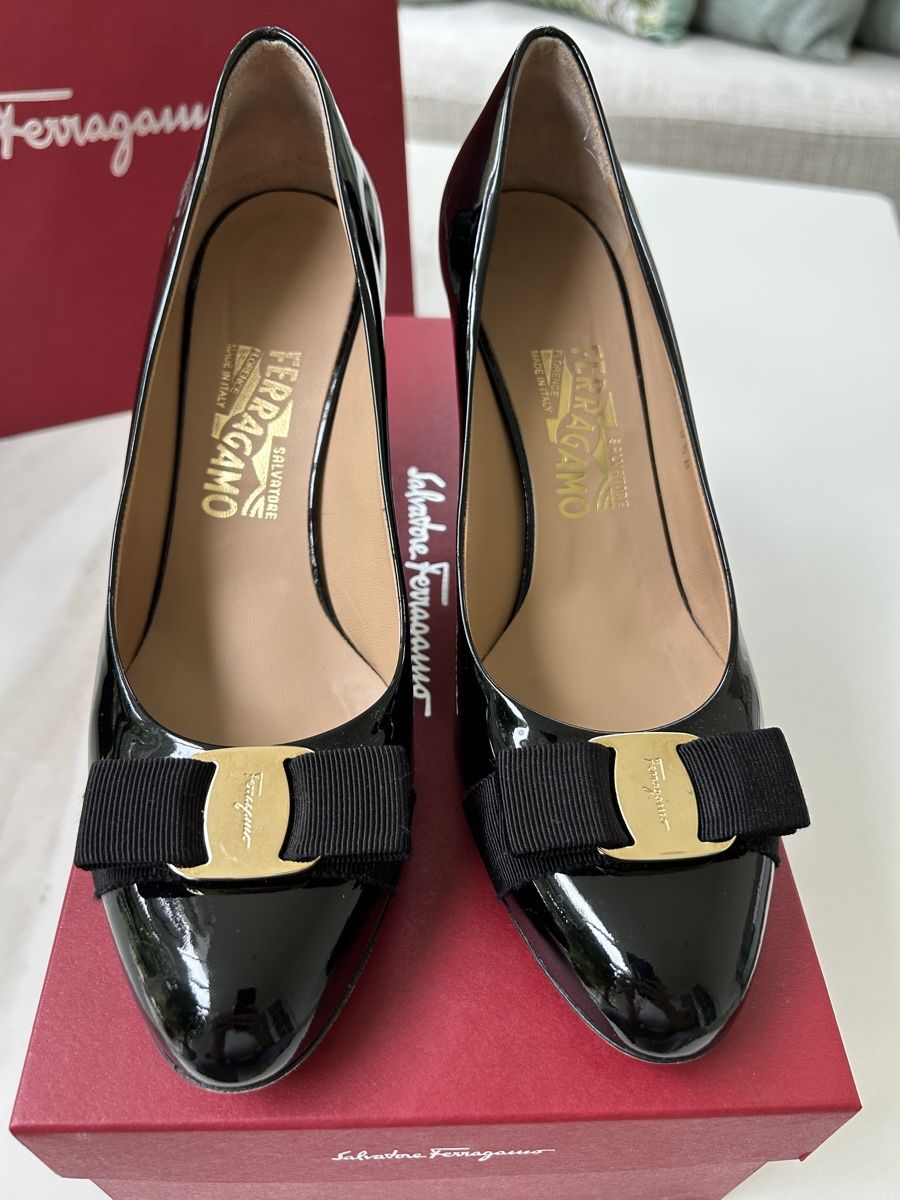 Salvatore Ferragamo Scarpe da donna: Salvatore Ferragamo pumps – Nuovo (secondo la descrizione) da Pfeffingen venduto da Eva_GoVintage 1